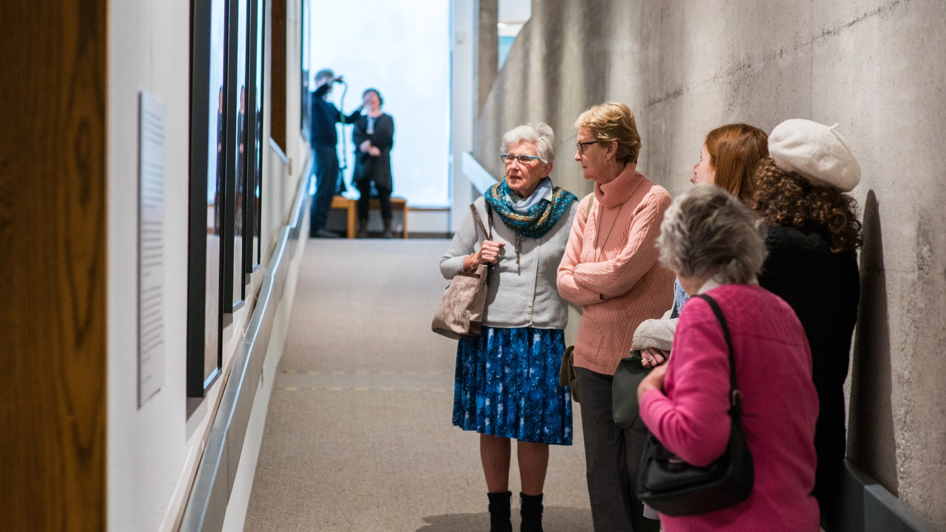 Gallery Gatherings: Art & Conversation
